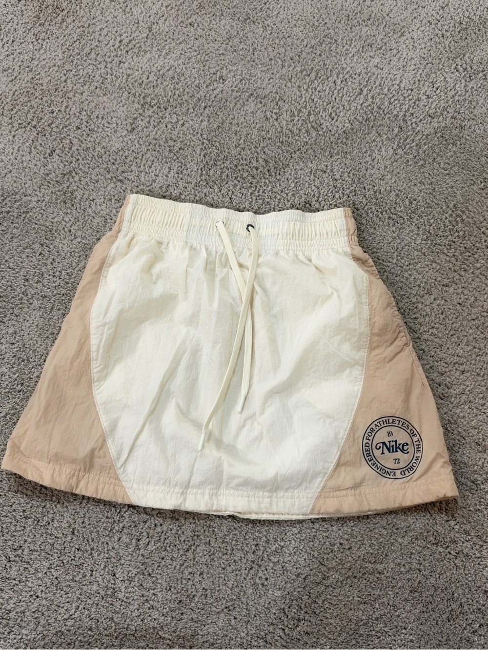 Nike Cream and Tan Athletic Mini Skirt